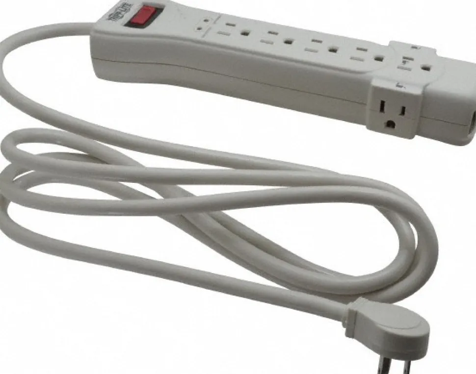 7 Outlets, 120 Volts, 15 Amps, 7' Cord, Power Outlet Strip