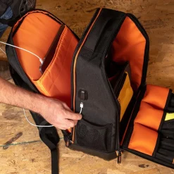 Backpack: 28 Pocket, 11