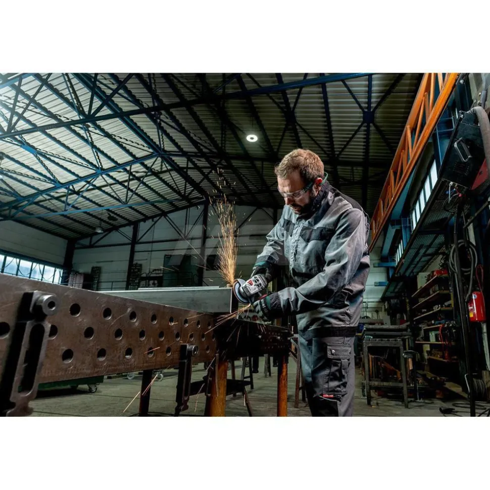 Corded Angle Grinder: 4-1/2 to 5" Wheel Dia, 11,000 RPM, 5/8-11 Spindle