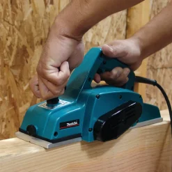 Corded Handheld Planers: Depth Of Cut: 0.0625; No-Load RPM: 16000; Maximum Width (Inch): 4-3/8