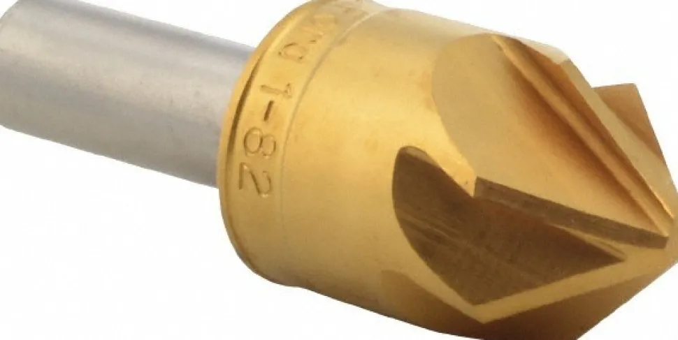 Countersink: 1" Head Dia, 82.00 deg Included Angle, 6 Flute, High-Speed Steel, Right Hand Cut