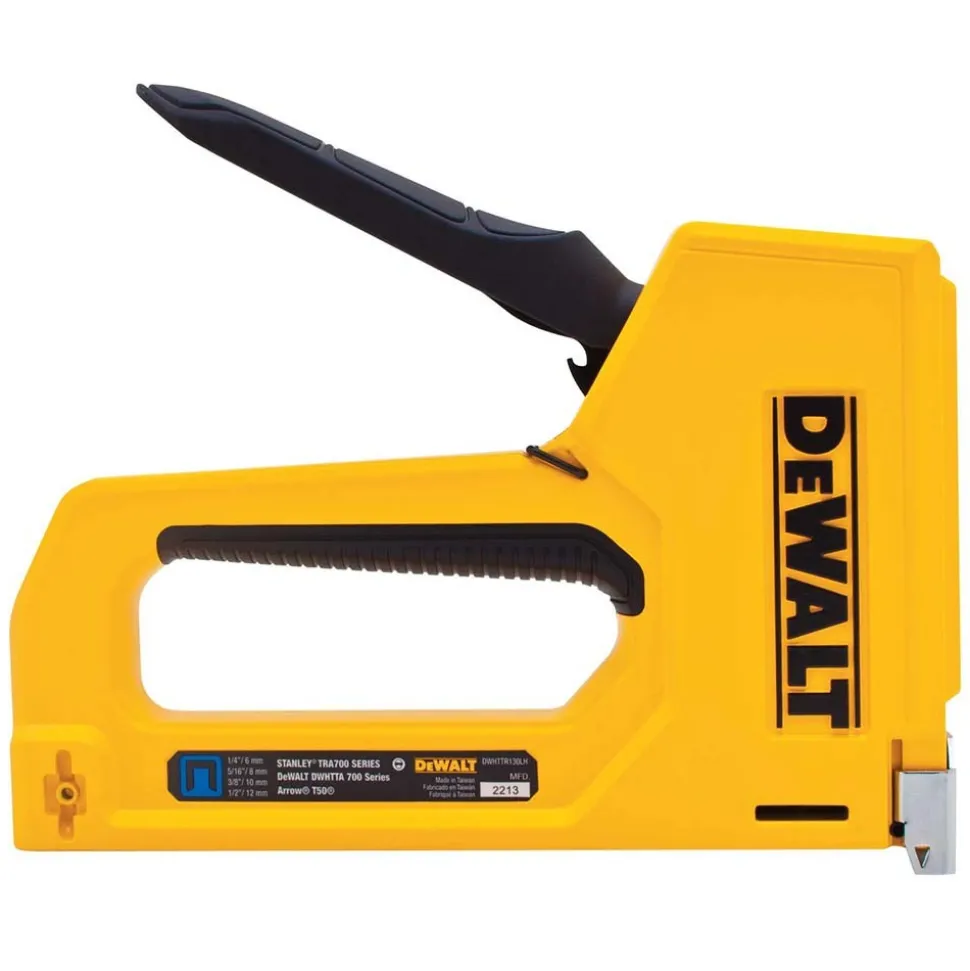 DeWALT Manual Staple Gun: Heavy Duty
