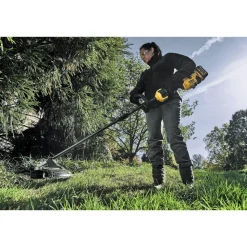 Edgers, Trimmers & Cutters; Power Type: Battery; Cutting Width: 15 in; Cutting Depth: 15 in; Voltage: 60.00; Line Dia: 0.080 in; Battery Chemistry: Lithium-ion; Batteries Included: Yes; Cutting Width (Decimal Inch): 15 in; Cutting Width (Inch): 15 in; Voltage: 60.00