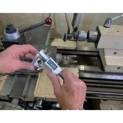 Electronic Caliper: 150.00 mm, 6", 0.01 mm, 0.0005" Resolution, +/-0.02 mm, +/-0.0010" Accuracy, Stainless Steel