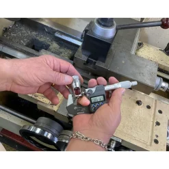 Electronic Outside Micrometer: 0.00 mm to 1