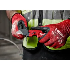FASTBACK™ 6-in-1 Folding Utility Knife