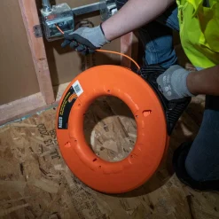 Fish Tape: 200', Fiberglass
