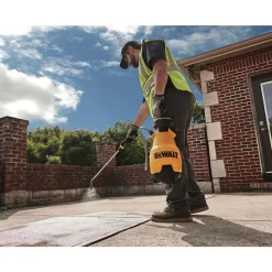 Garden Sprayers: Sprayer Type: Handheld Sprayer; Tank Material: Polyethylene; Volume Capacity: 2 gal; Spray Pattern: Cone, Foam, Stream