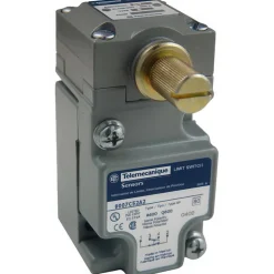 General Purpose Limit Switch: SPDT, NC, Rotary Head, Side