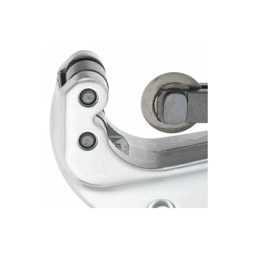 Hand Tube Cutter: 1/8 to 1-1/8" Tube