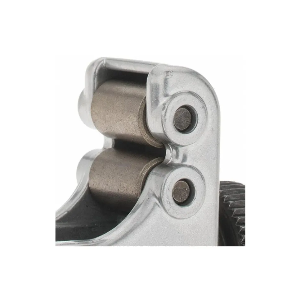 Hand Tube Cutter: 1/8 to 5/8" Tube