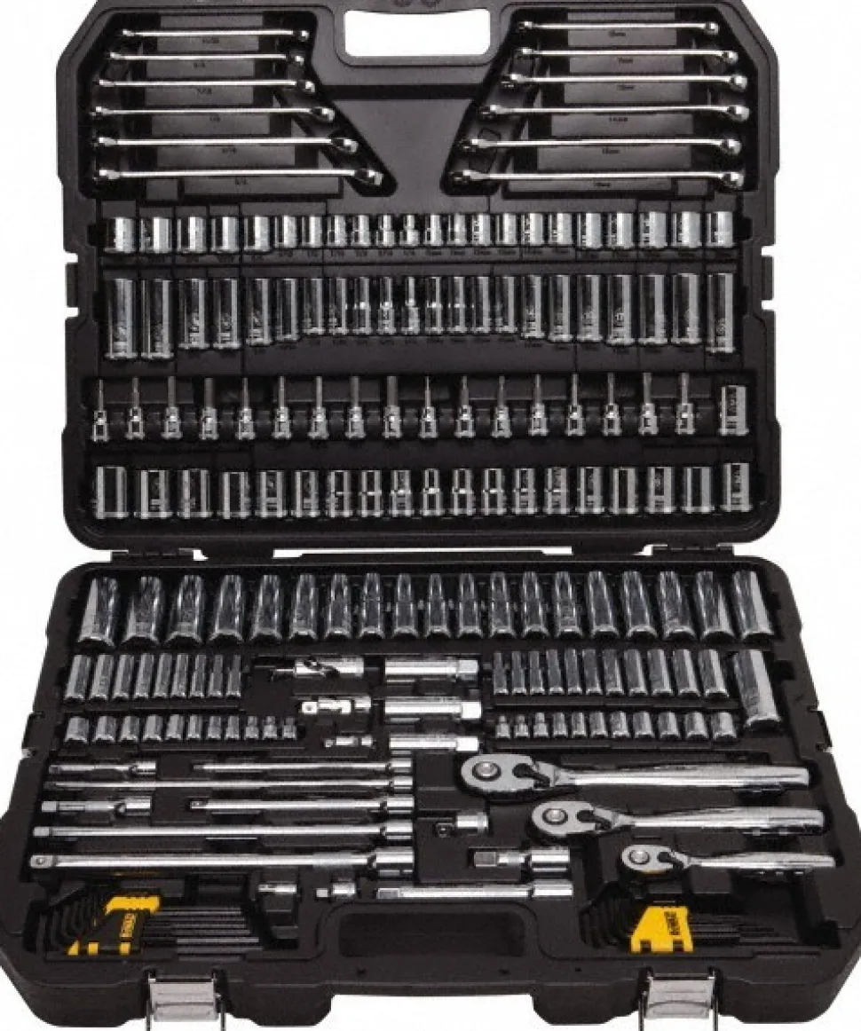 Mechanic's Tool Set: 204 Pc