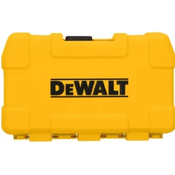 Mechanic's Tool Set: 30 Pc