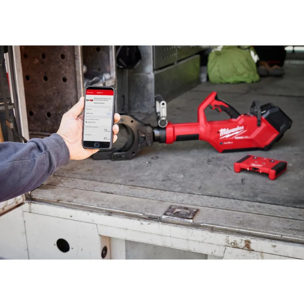 M18™ FORCE LOGIC™ 5” Underground Cable Cutter w/ Wireless Remote