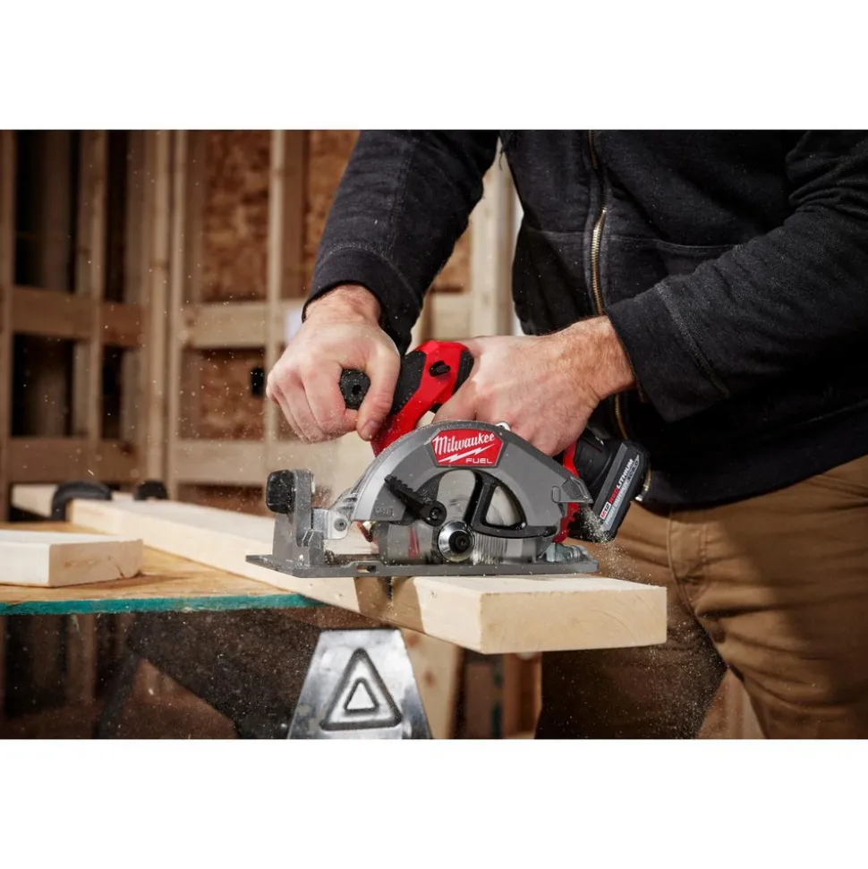M12 FUEL™ 5-3/8" Circular Saw
