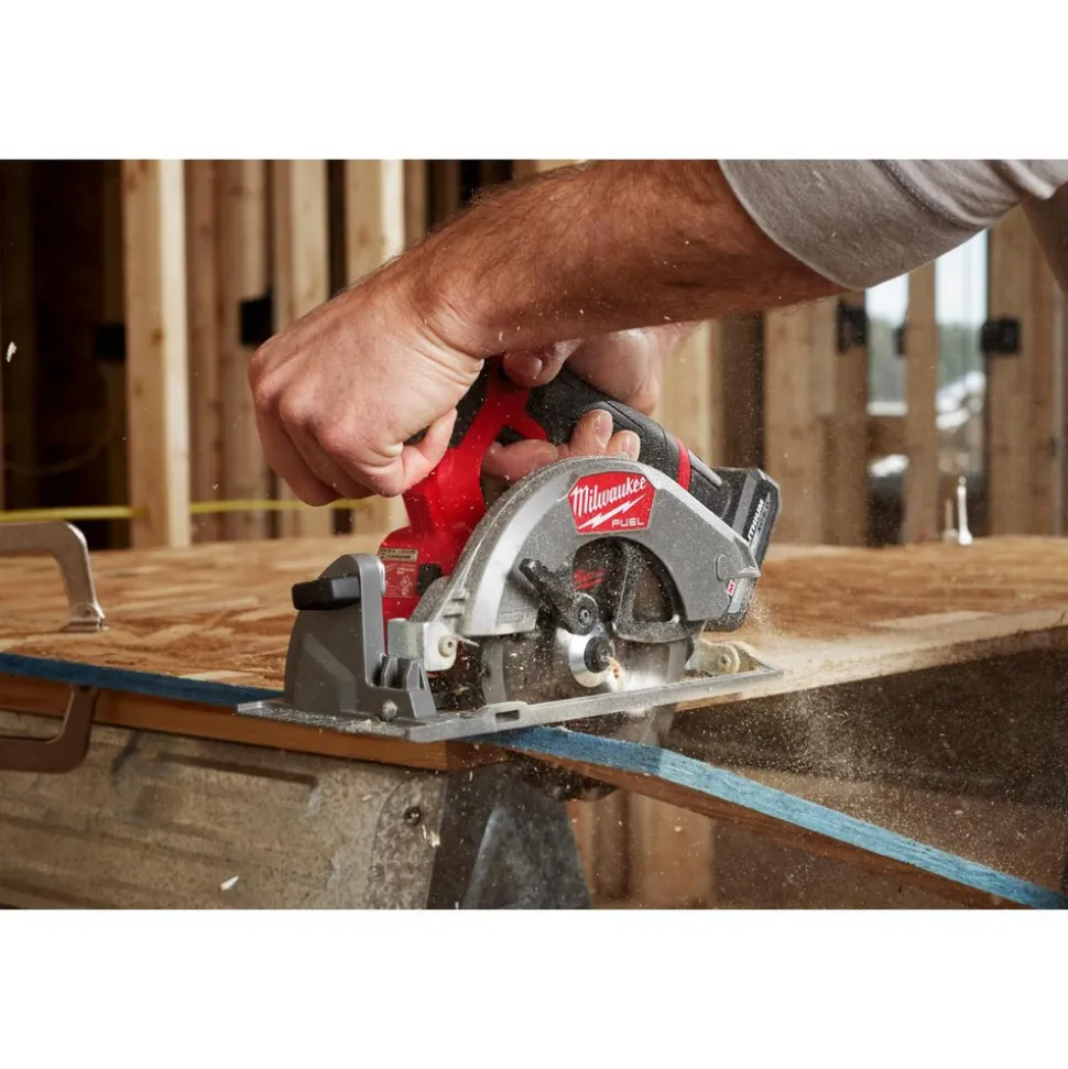 M12 FUEL™ 5-3/8" Circular Saw