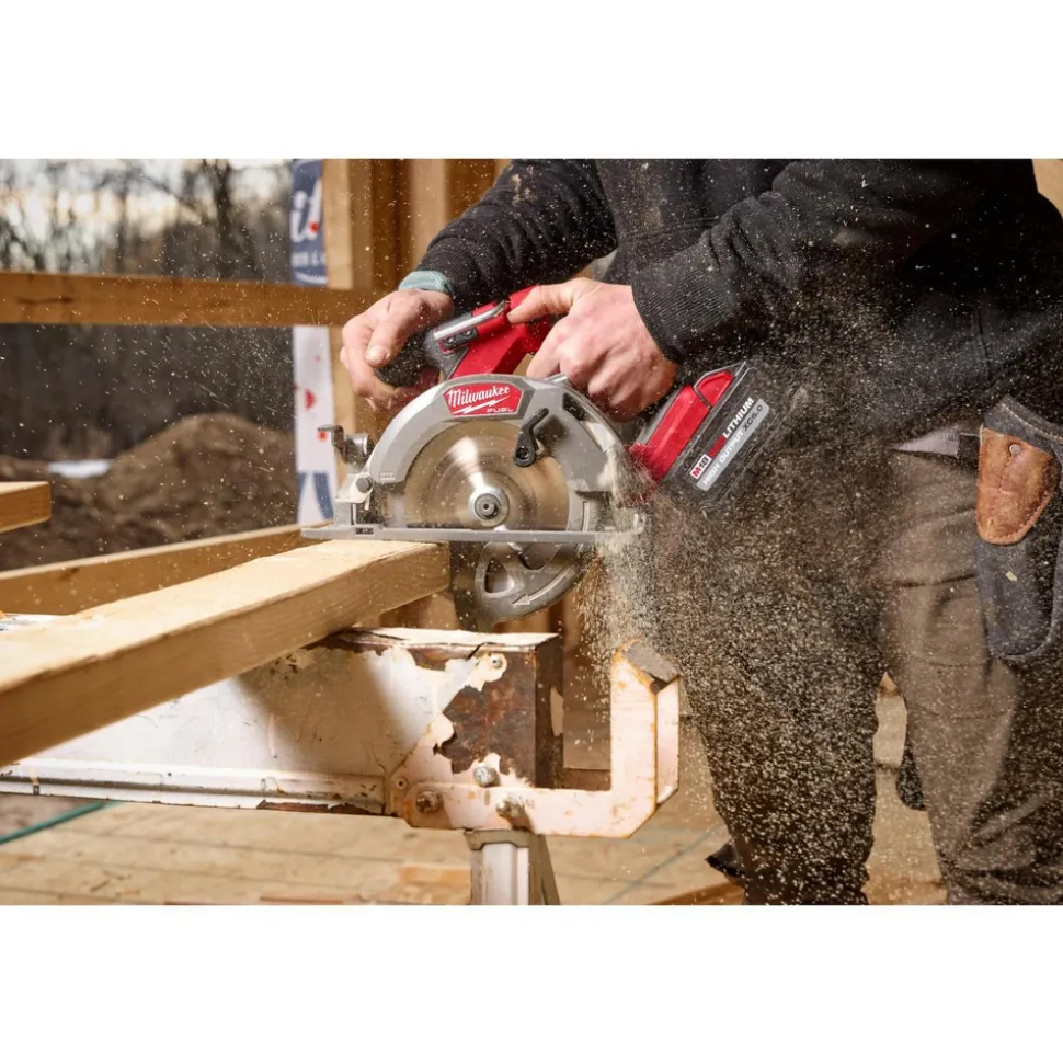M18 FUEL™ 6-1/2" Circular Saw (Bare Tool)