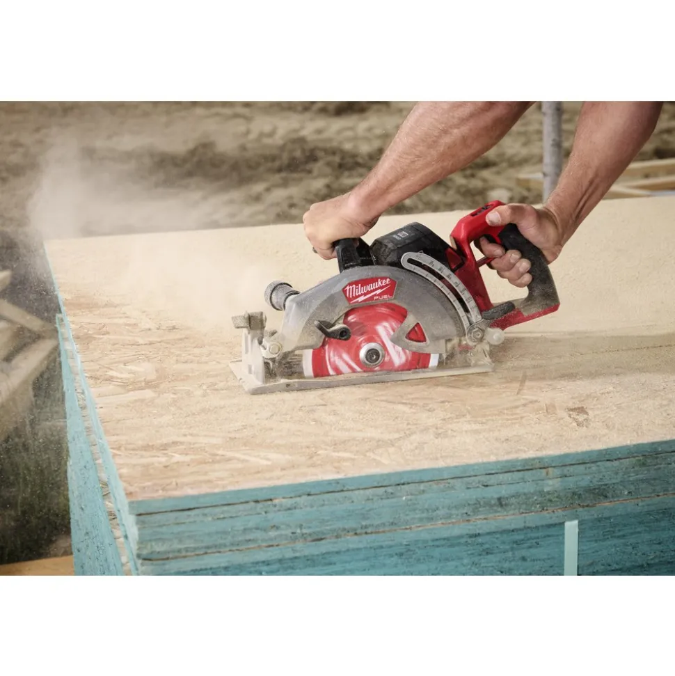 M18 FUEL™ 7-1/4" Rear Handle Circular Saw