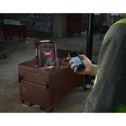 M18™ Jobsite Radio/Charger