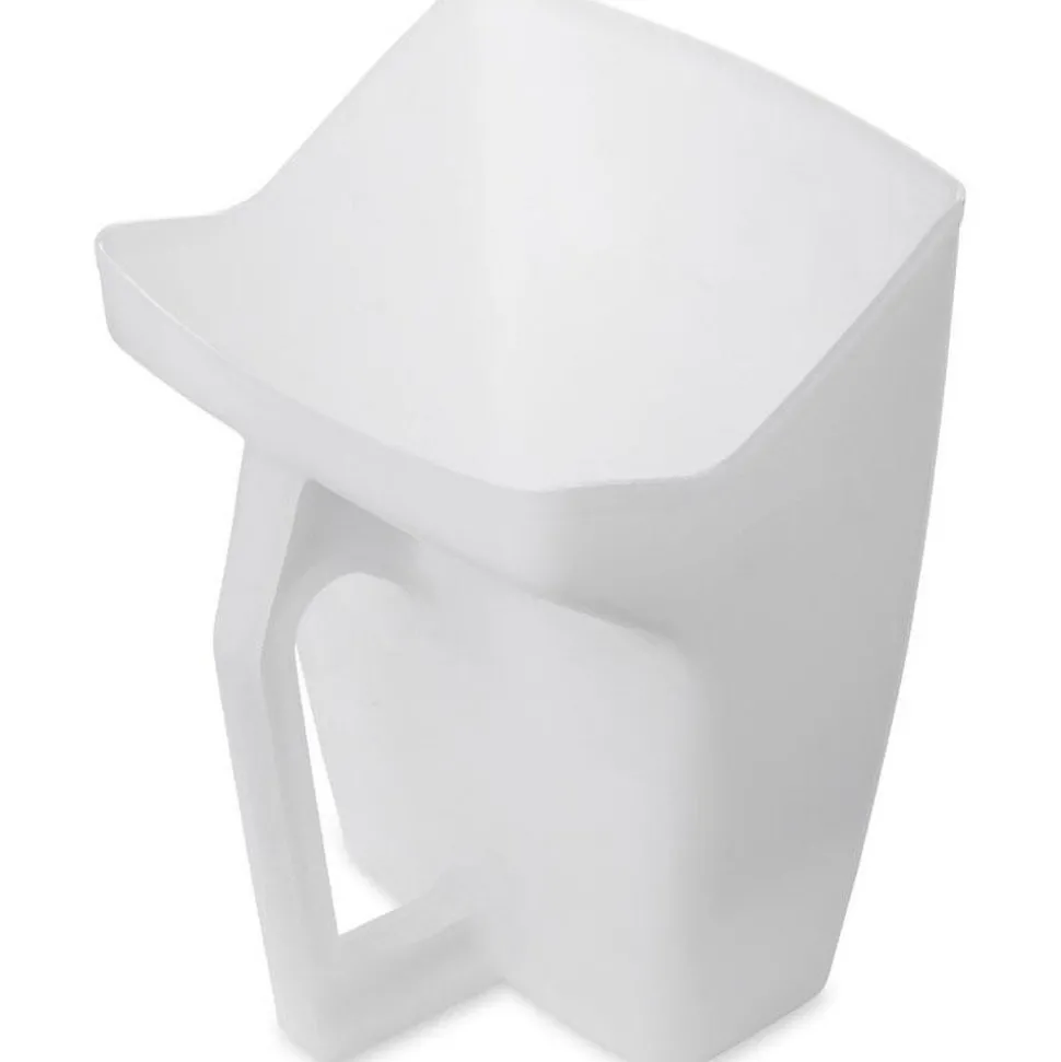 64 oz White Polycarbonate Flat Bottom Scoop