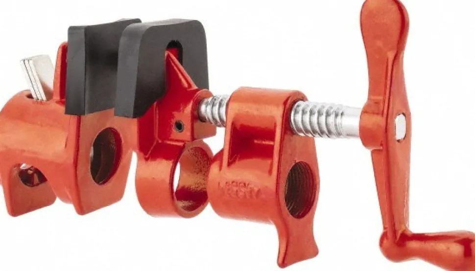 3/4" Pipe, 2-3/8" Throat Depth, Traditional Pipe Clamp