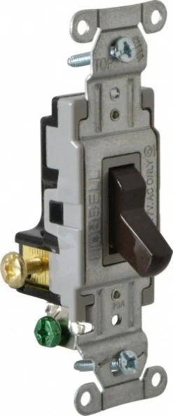 3 Pole, 120 to 277 VAC, 20 Amp, Commercial Grade Toggle Three Way Switch