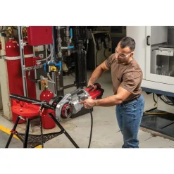 Power Pipe Threaders: Maximum Pipe Capacity: 2 in; For Use With: RIDGID 12R Threading Dies; Voltage: 60.00 V; Includes: 2X 4Ah FXP Batteries, Support Arm, FXP Charger, 760 FXP Power Drive, Case