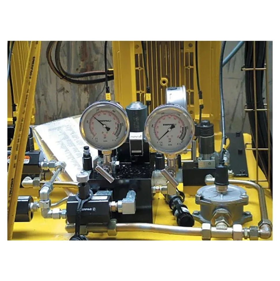 0 - 10,000 psi Liquid-Filled Hydraulic Pressure Gauge