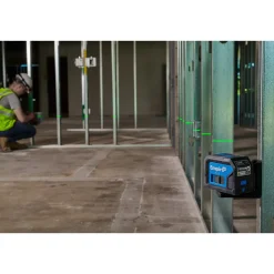Self Leveling Cross Line Laser Level: 2 Beams, Green Beam