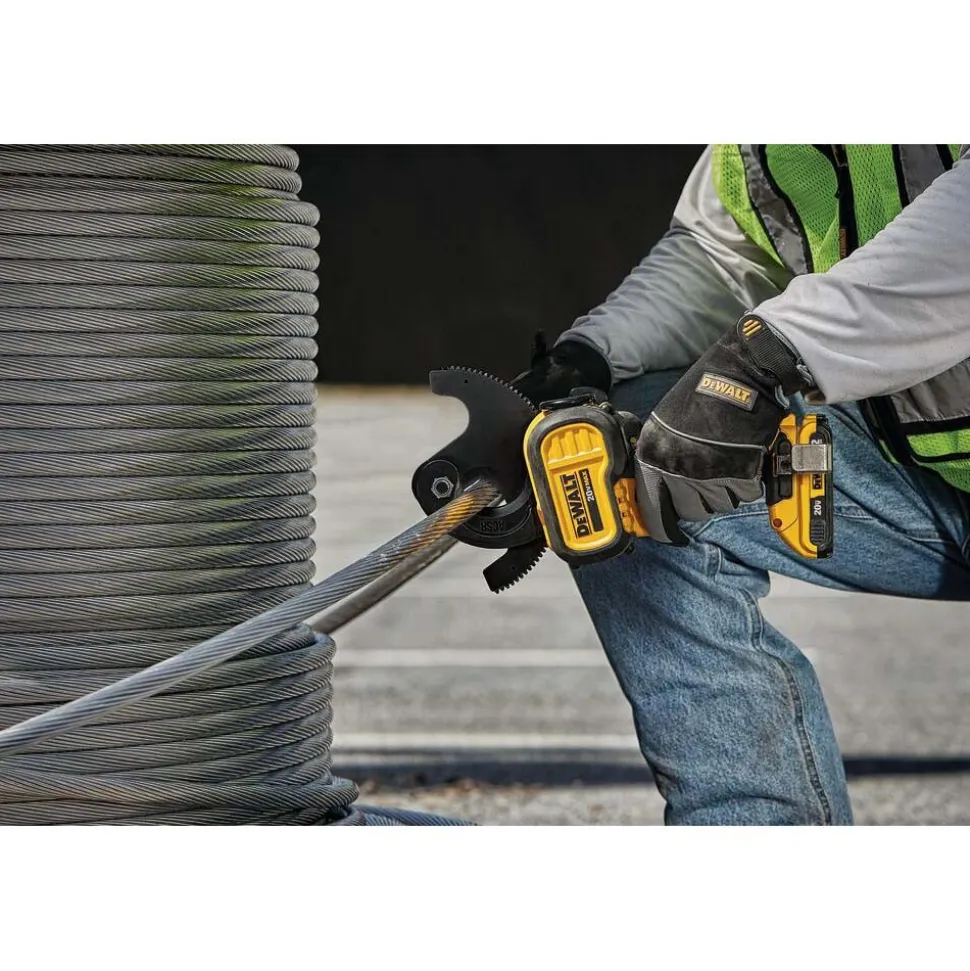 1,000 Sq In Cutting Capacity Cordless Cutter