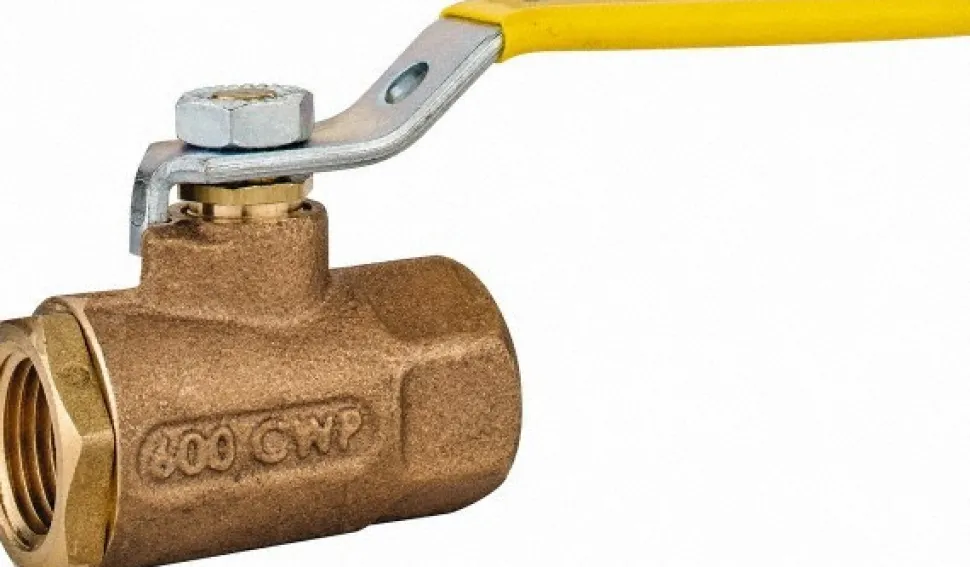 Standard Manual Ball Valve: 1/2" Pipe, Standard Port