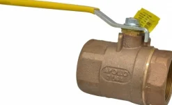 Standard Manual Ball Valve: 2" Pipe, Standard Port