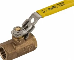 Standard Manual Ball Valve: 1/2" Pipe, Standard Port