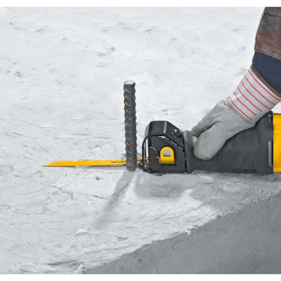 2,800 Strokes per Minute, 1-1/8 Inch Stroke Length, Electric Reciprocating Saw