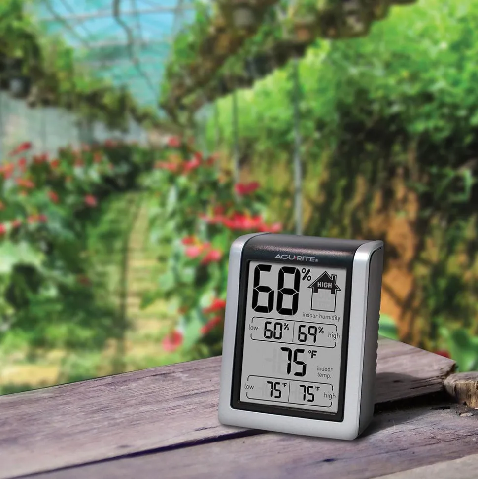 Surface Thermometers: Thermometer Type: Digital Thermometer; Minimum Temperature: 32; Maximum Temperature: 50 C, 122 F; Temperature Accuracy: +/- 2 F