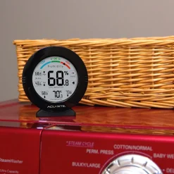 Surface Thermometers: Thermometer Type: Digital Thermometer; Minimum Temperature: 32; Maximum Temperature: 50 C, 122 F; Temperature Accuracy: +/- 1 F