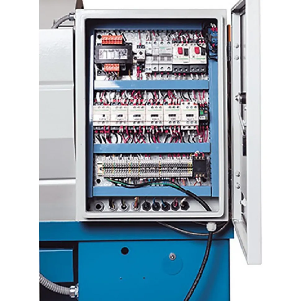 Toolroom Engine Lathe: Geared Head