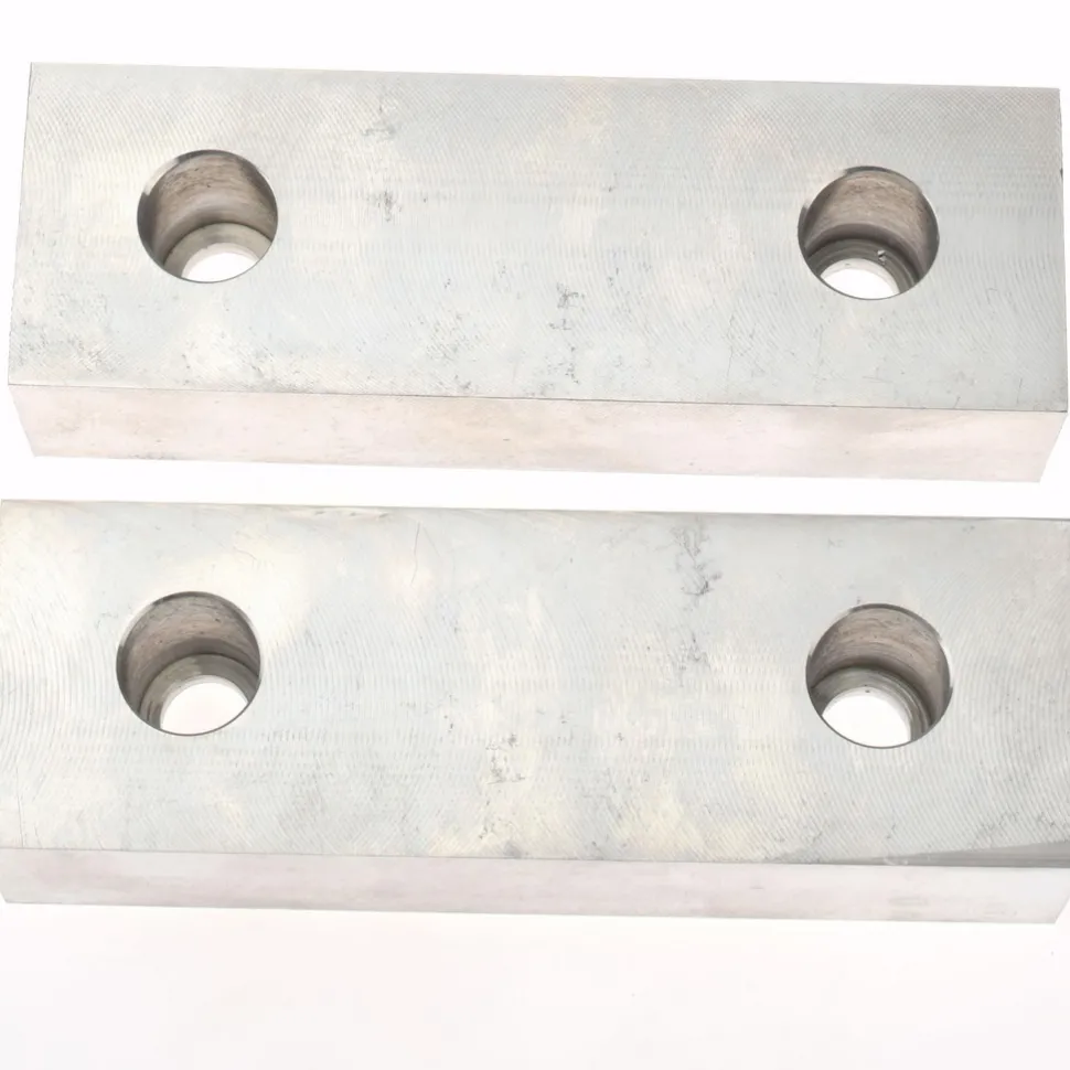 Vise Jaw: 6.13" Wide, 2" High, 1.5000" Thick, Flat