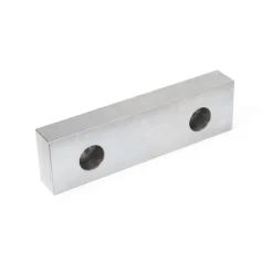 Vise Jaw: 7.97" Wide, 2.2000" High, 1.1050" Thick, Flat