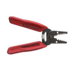 Wire Stripper: 16 AWG to 8 AWG Max Capacity