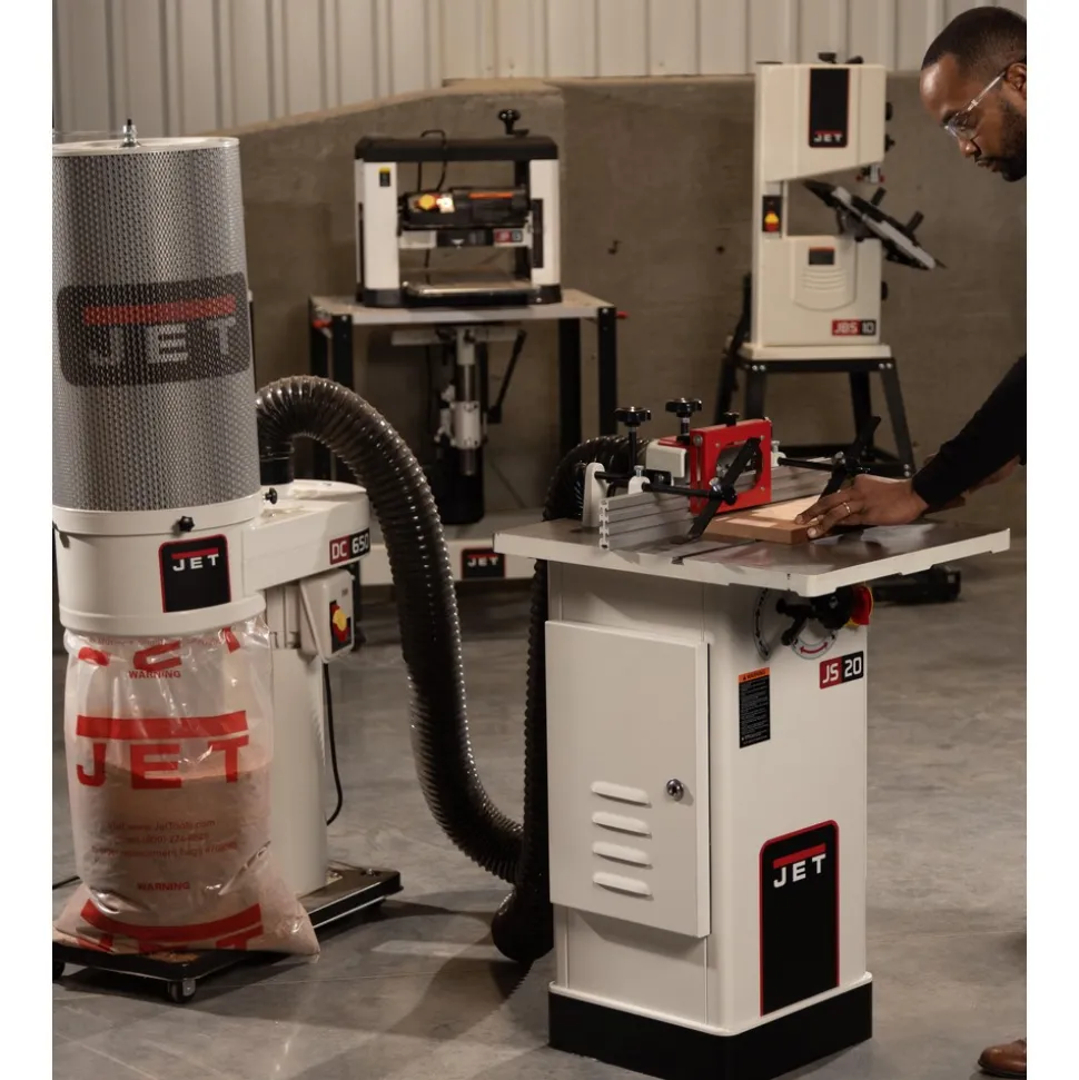 Wood Shaper: 18 x 20" Table, 8000 to 10000 RPM
