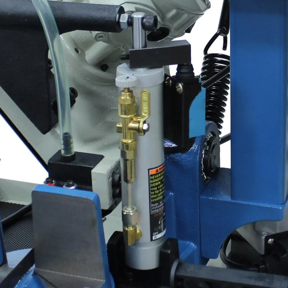 8.26 x 6.69" Manual Horizontal Bandsaw: Geared Head